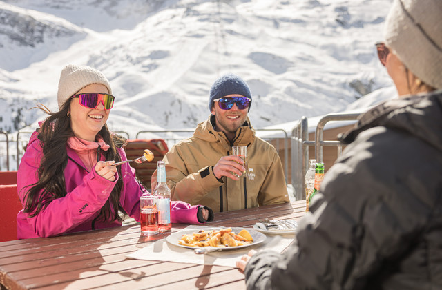 Skifahren am Hintertuxer Gletscher