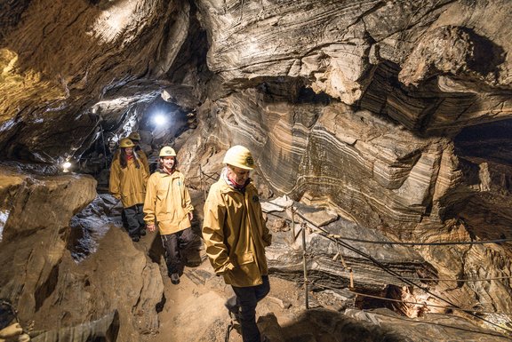 Höhlentrekkings in der Spannagelhöhle Höhlentrekkings in der Spannagelhöhle