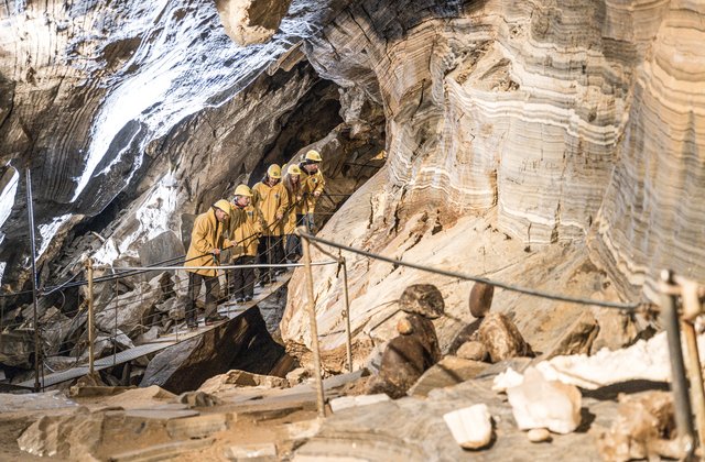 Höhlentrekkingtour in Hintertux Höhlentrekkingtour in Hintertux