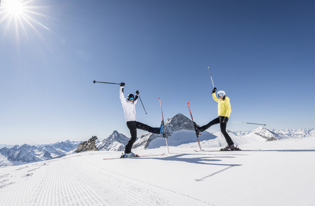 Frühlingsskilauf in Tux-Finkenberg Frühlingsskilauf in Tux-Finkenberg